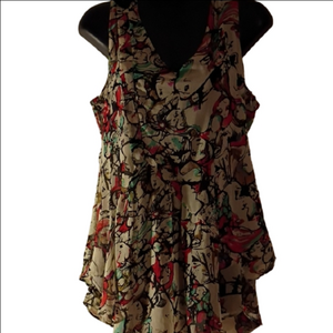 Source Unknown Abstract / Art To Wear Y2K Faces High/ Low Top.